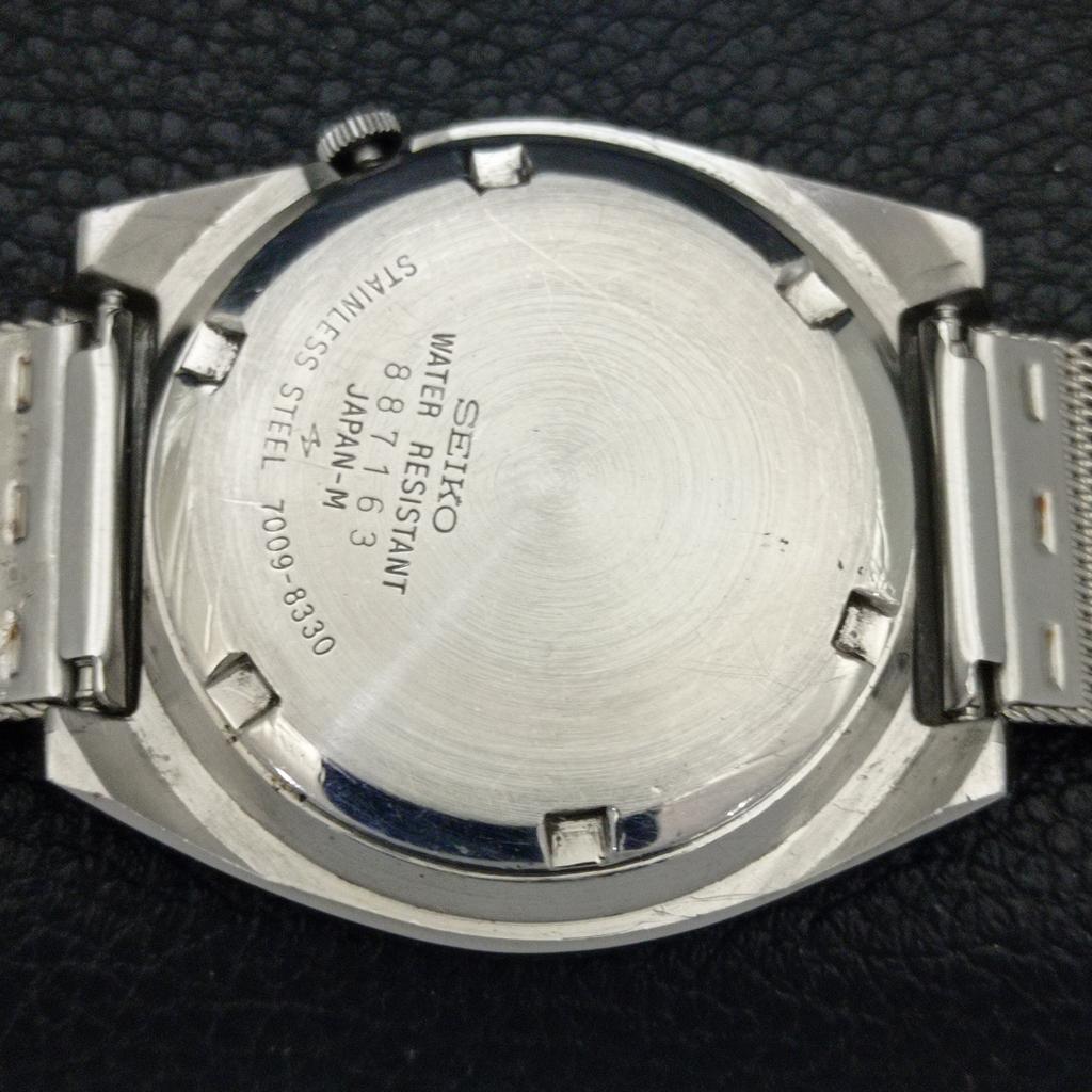 AUTOMATIC VINTAGE SEIKO 5 JAPAN 7019A MENS GREEN COLOR DIAL WATCH a702105-5 R208-a702105