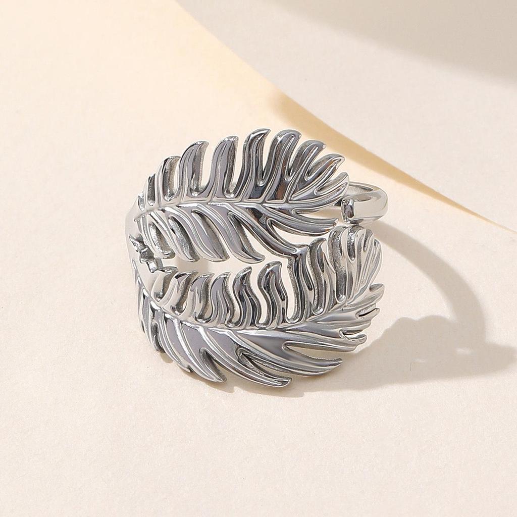 Adjustable Retro Leaf Stainless Steel Ring for Women - Fresh Forest Style