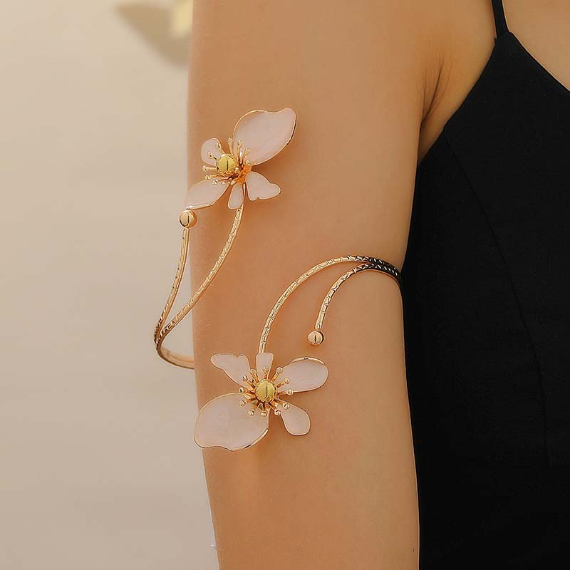2026 New Trendy Elegant Red Flower Cuff Bracelet for Women Personality Adjustable Arm Bracelets Party Charm Jewelry Accessories