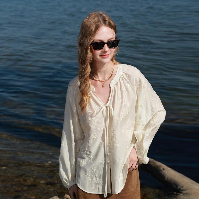 Sancai V-Neck Embroidered Lantern Sleeve Blouse