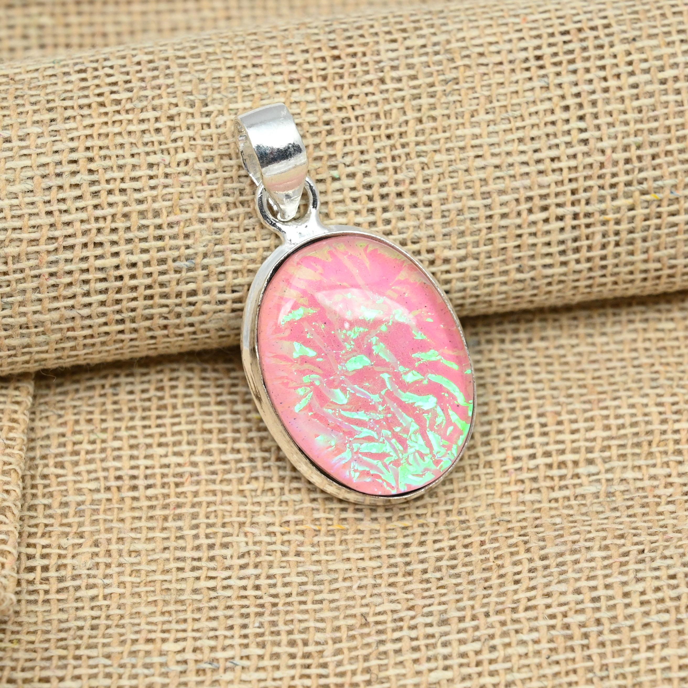 

Ювелирный кулон ручной работы из розового австралийского тройного опала из стерлингового серебра 925 пробы 1.57 Inches розовый