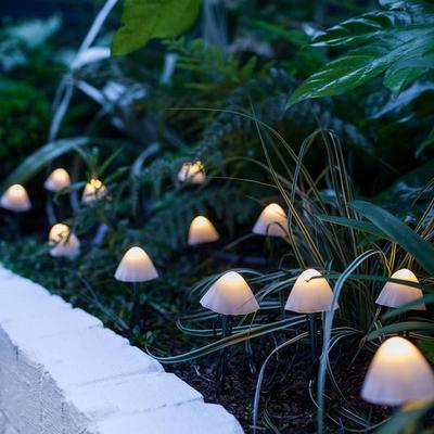 Outdoor LED Girlande Solar Lichter Pilz Landschaft Terrasse String Lichter Für Rasen Garten Terrasse Dekoration