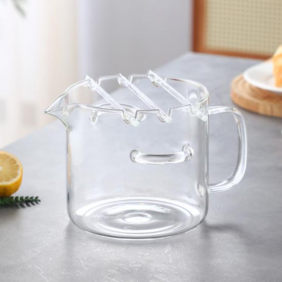 Reusable Bacon Cooker 2.1L Borosilicate Glass Roasting Pan Microwave Bacon Maker with Built-in Nozzle Heat-Resistant Kitchen Tool for Grease