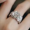 Elegant Adjustable Flower Petal Ring for Women - Retro, Court Style, Light Luxury, High-Class Feel, Perfect for Index Finger.