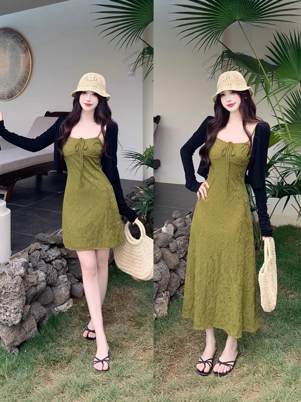 

Summer 2026 Plus Size Retro Waist-Cinched Camisole Dress & Cardigan Set L