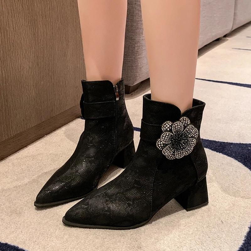 Crystal Flower High Heels Ankle Boots Sexy Serpentine Pointed Toe Women Shoes Winter 2025 New Gladiator Snow Goth Pumps Mujer