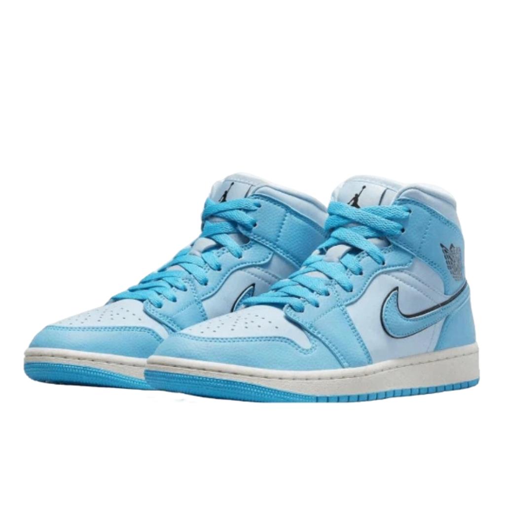 Air Jordan 1 Mid SE Ice Blue