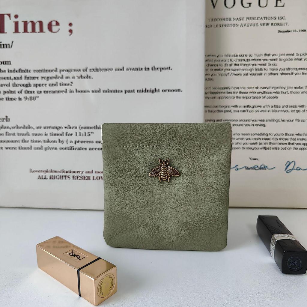 Elegante Bienen Schmuck- & Make-up Reisetasche mit automatischem Verschluss