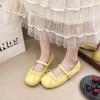 Calzado para mujer – Zapatillas