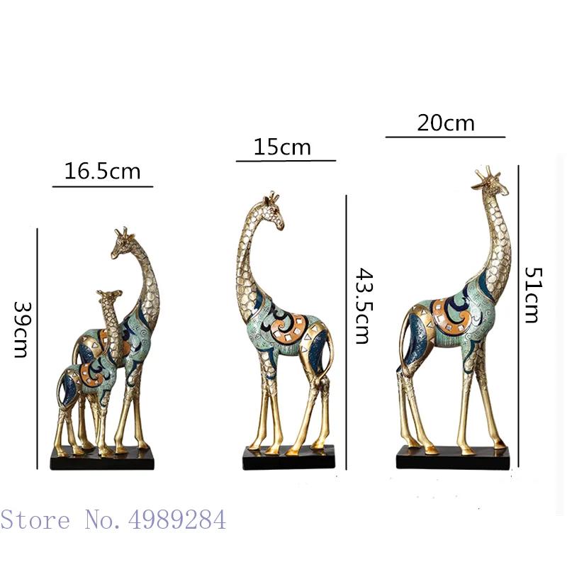 Scultura di Animale Simulato Giraffa Madre e Figlio Statua di Animale Dipinta Decorazione Moderna per la Casa Ornamenti Artigianali Dorati