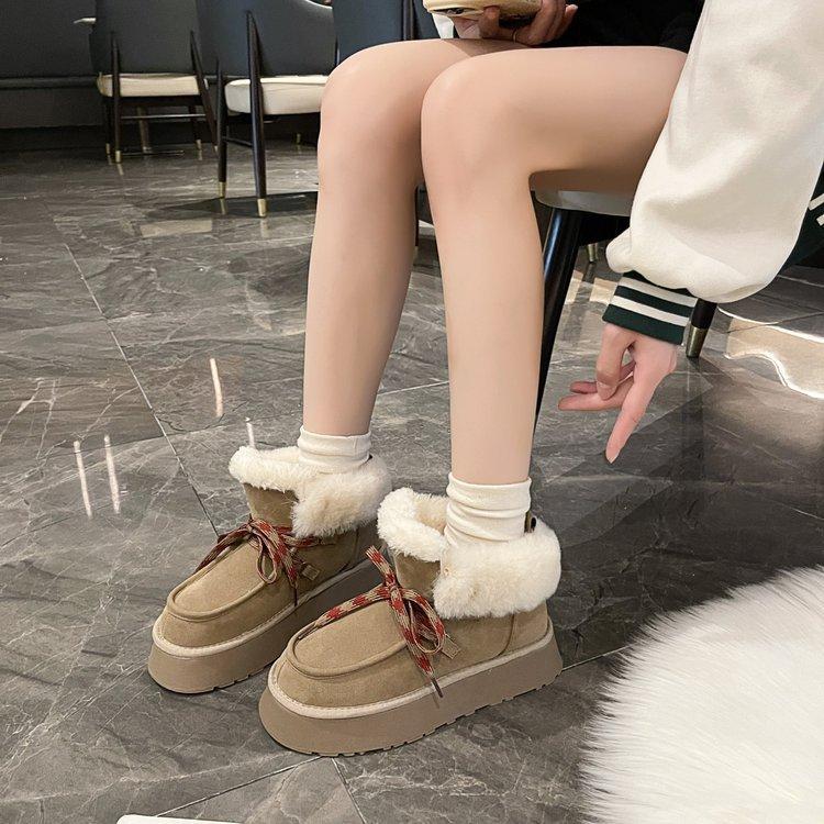 

Soft leather version~ fur integrated thick-soled snow boots women s winter 2025 new lace-up short tube heightening casual boots cotton shoes 35