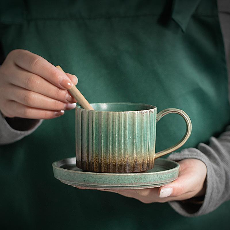 Keramik-Kaffeebecher und Untertassen-Set, Retro-Ofenwechsel Kreativer Becher Büro Nachmittagstee Grobkeramik Kaffeebecher