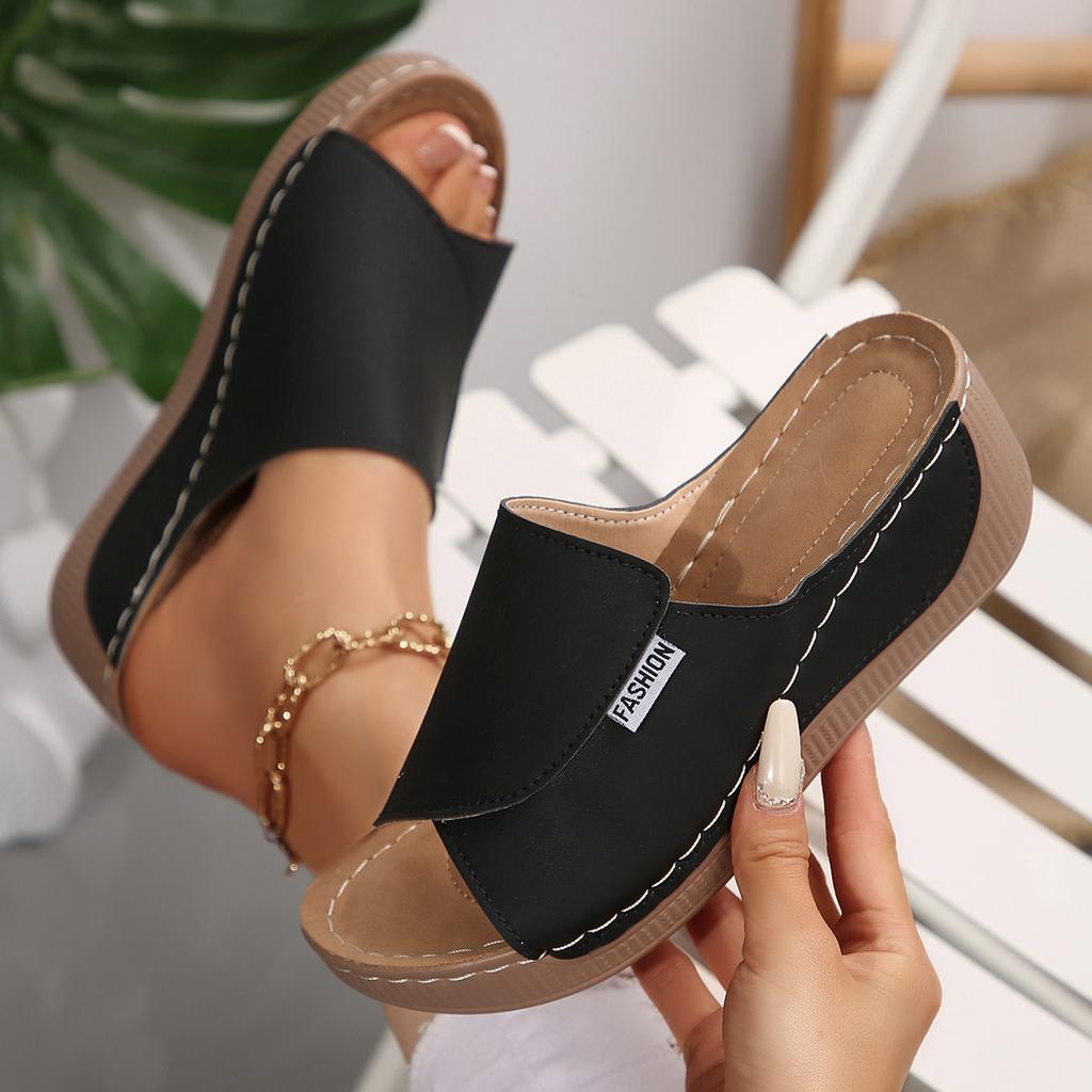Women Wedge Slippers Summer 2025 New Slippers Open Toe Breathable Sandals Comfortable Buckle Woman Shoes Slides Women