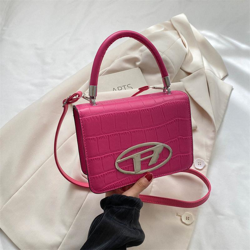 

Trendy Street Style Pu Leather Crossbody Bag For Women With Magnetic Closure троянди рожеві кольору