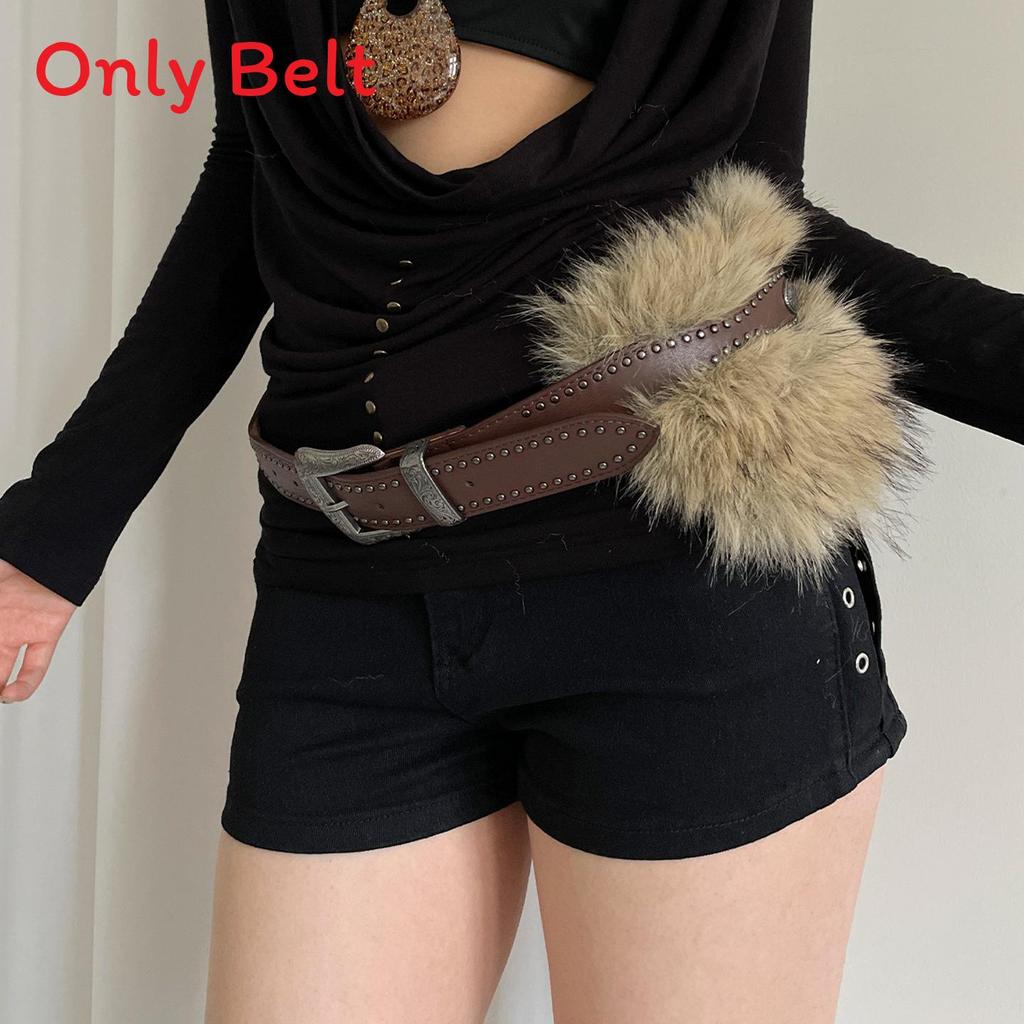 Ceinture en Cuir PU Style Western pour Femmes avec Ornements à Rivets et Design Large Vintage pour un Style Décontracté