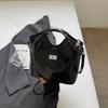 2025 new commuter bucket bag women's rhombus simple handbag bag niche fashion trend messenger bag
