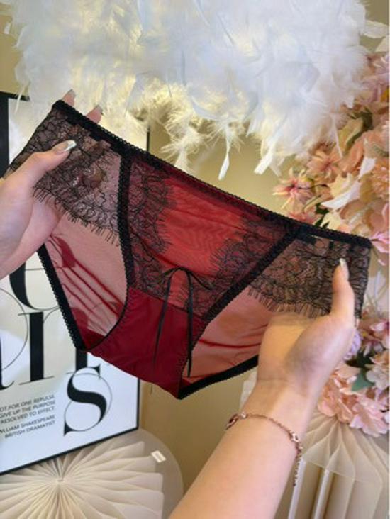 Elegant Satin Low-Waist Lace Briefs – Quick-Drying, Breathable, Pure Cotton Crotch for Women