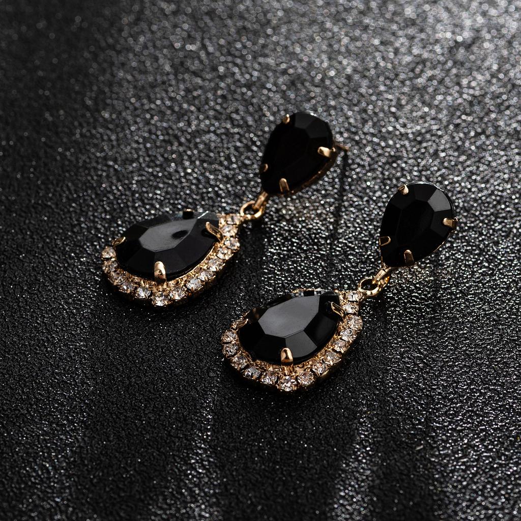 Fashionable Shiny Teardrop Women's Simple Everyday Earrings Jewelry