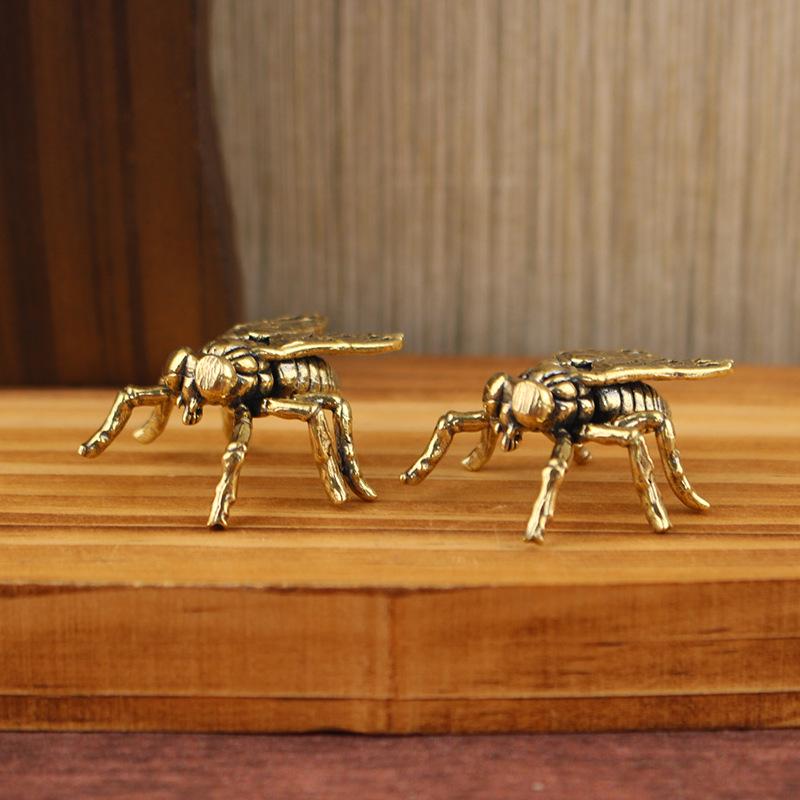 1Pcs Tea Pet Insects Animal Figurine Home Desktop Decoration Retro Brass Fly Insect Ornament Miniature Statue Vintage Craft
