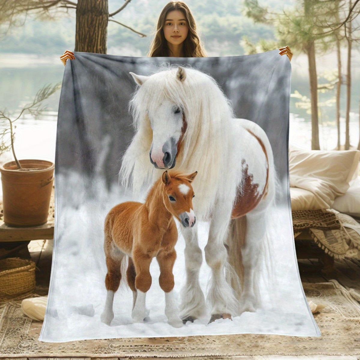 pattern of horses in the snowfield Flannel printed blanket suitable for all seasons suitable for living room office sofa travel 75x90cm