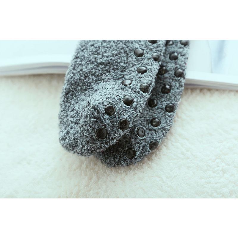 Chaussettes chaudes et épaisses en velours pour adultes, confortables, antidérapantes, pour Yoga, pour femmes, automne et hiver