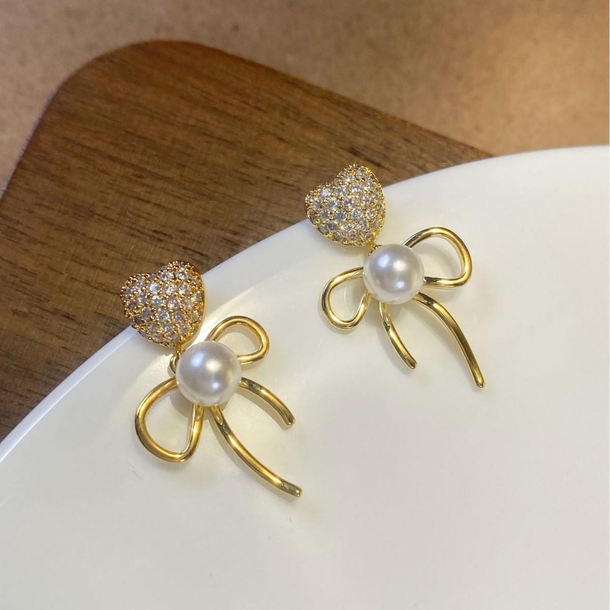 Elegant French Zirconia Bow Pearl Stud Earrings: Versatile High-End Ear Jewelry