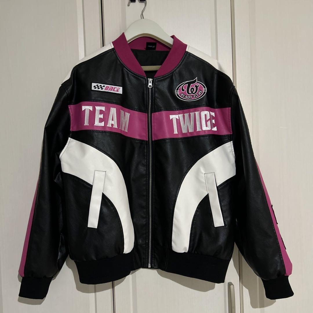 

[Б/У] TWICEREADY TO BE Стадионная куртка/Кожаная куртка, Размер L