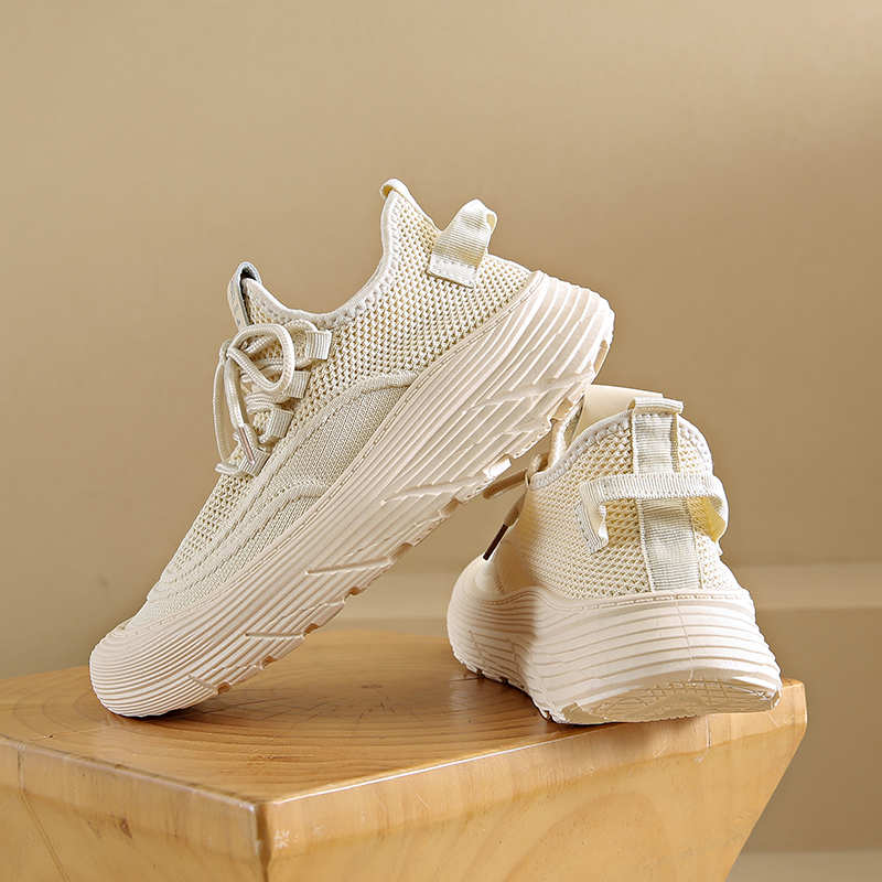Fashion With Holes Low Flat Sole Sneakers Walking Woman Shoes Summer Golf Trainer Sport Vip Link Festival Vzuttya Fashion
