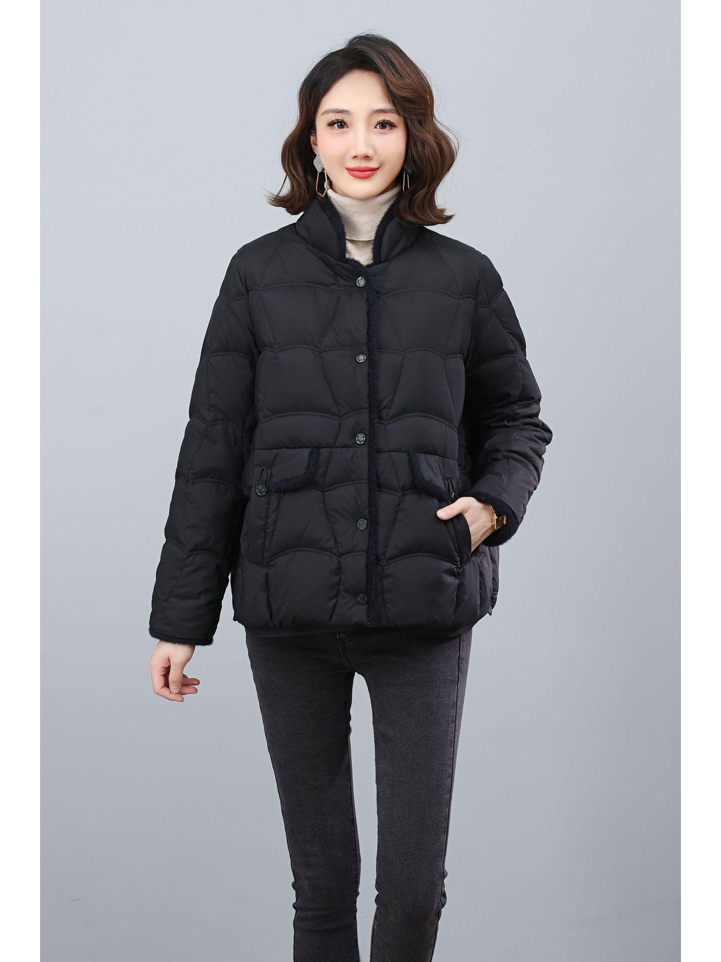 

Женская короткая легкая пуховая куртка - Зимняя коллекция 2024, Свободный крой, Верхняя одежда из теплого белого утиного пуха M (Recommended 50-59 kg) чёрный