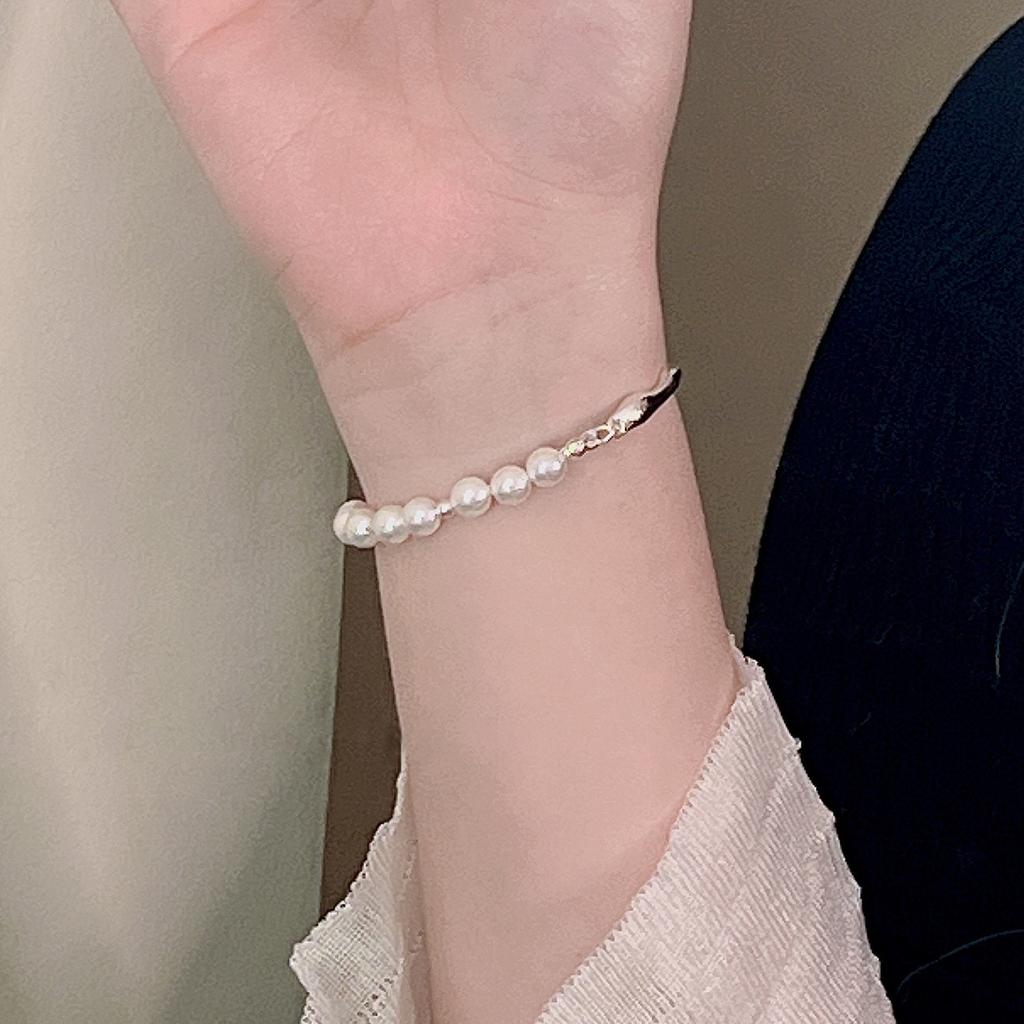 Irregular Natural Pearl Half Bracelet Bracelet Women'S Ins Style Personality Versatile Bracelet Jewelry Christmas Gift Quality