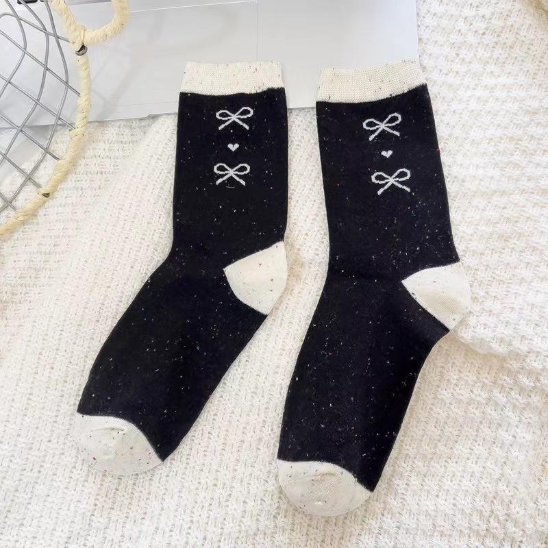 Female Autumn and Winter Point Yarn Bowknot Stripe Lovely All Build In Tube Cotton Socks