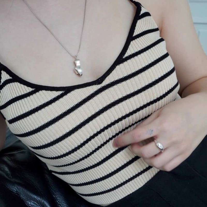 YEONSEUNG Sandal necklace