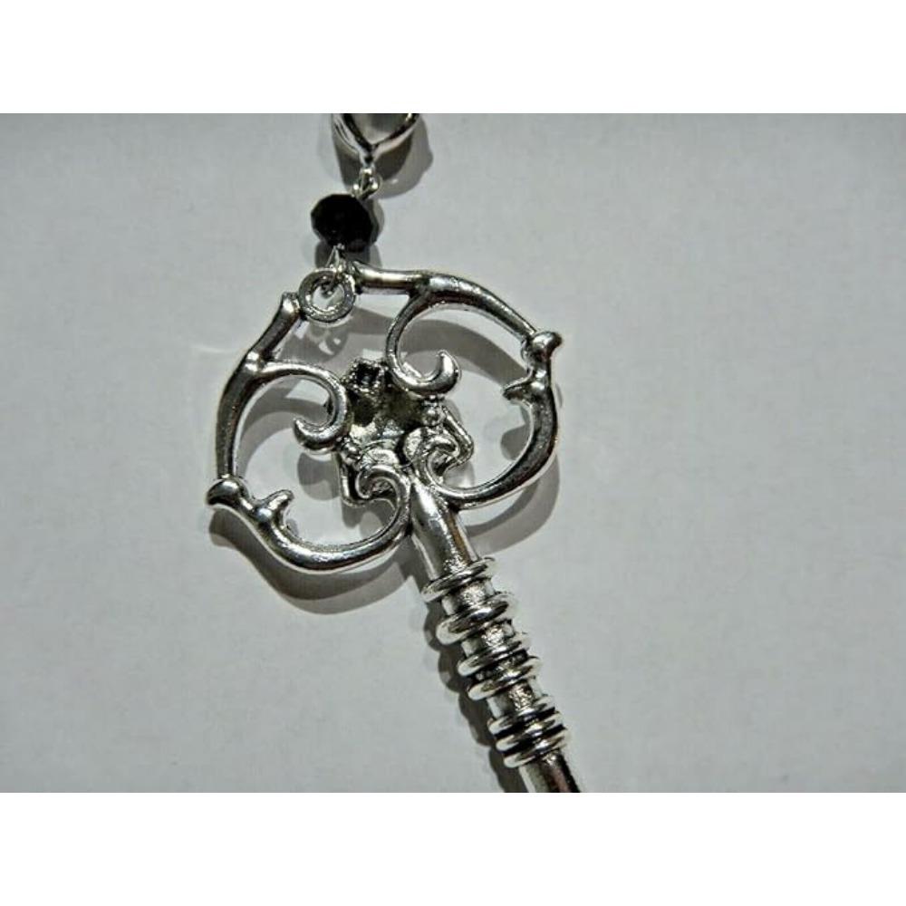 Trendy Europe and The United States Gothic Party Dark Skull Lover Key Necklace Personalized Gifts Creative Fashion CollarJewelry