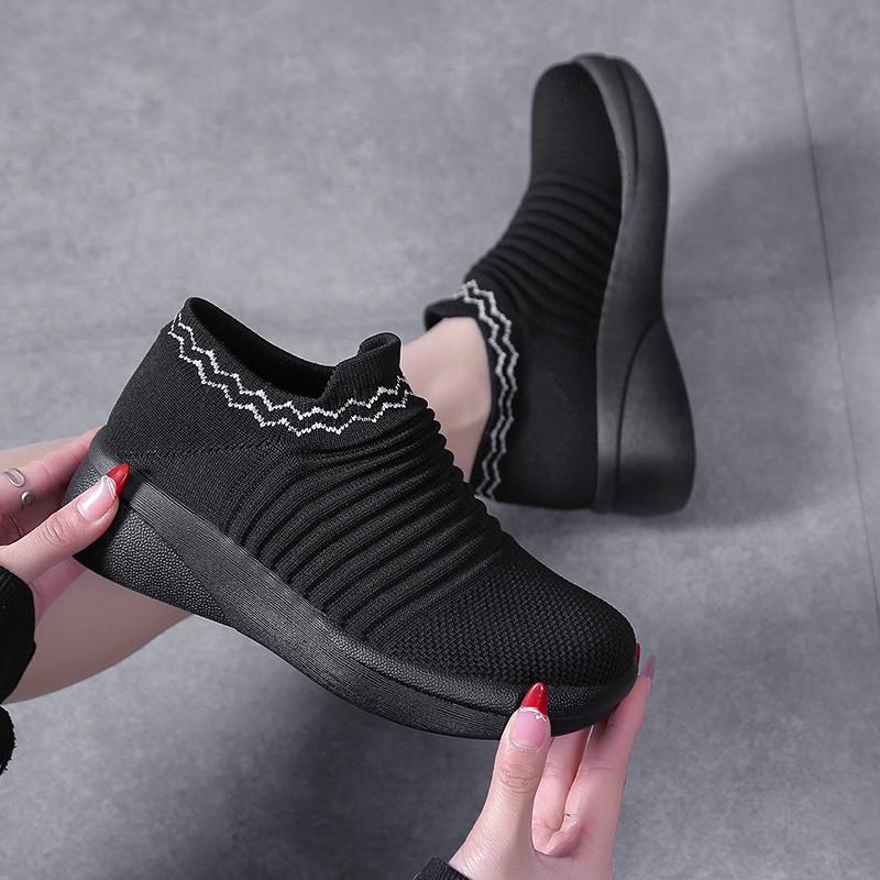 

Fashion 2024 New Spring/Summer Couple Outdoor Wading Shoes Swimming Quick Drying Indoor Fitness Yoga Shallow Mouth Soft Sole Shoes 35 чёрный