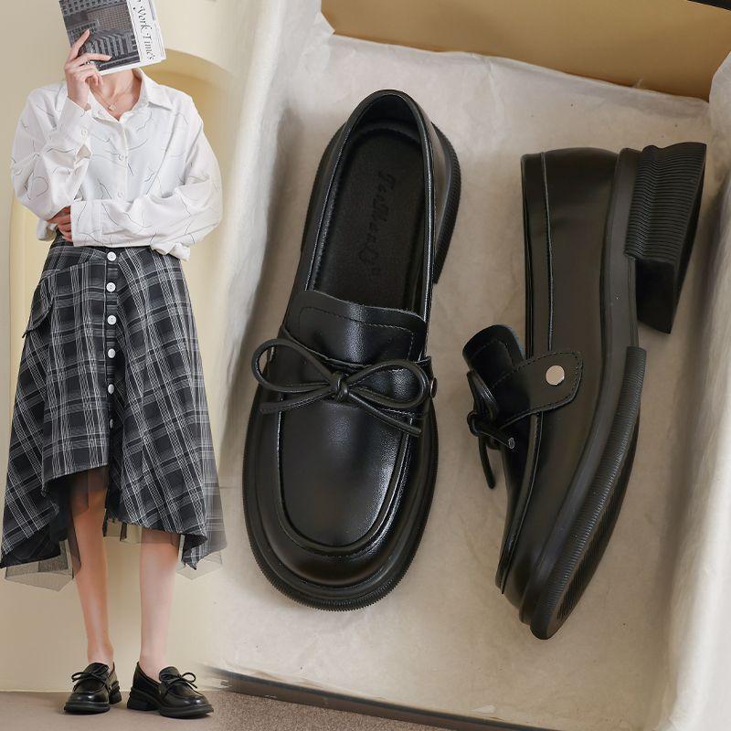 Leather Small Leather Shoes Women's New Spring and Autumn Black Loafer Large Size Flat-bottomed Doudou Soft-soled Single Shoes