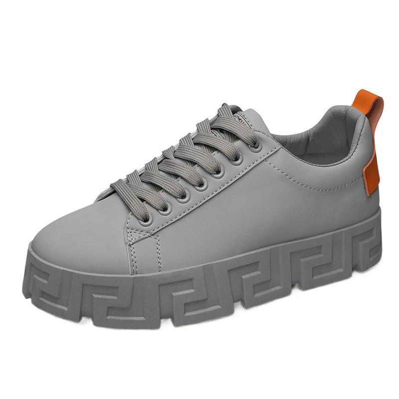 Board Shoes Men's Low-top New Thick-soled Heightening White Shoes Men, Korean Version of Fashion Trend Foreign Trade Explosion Casual Shoes Men