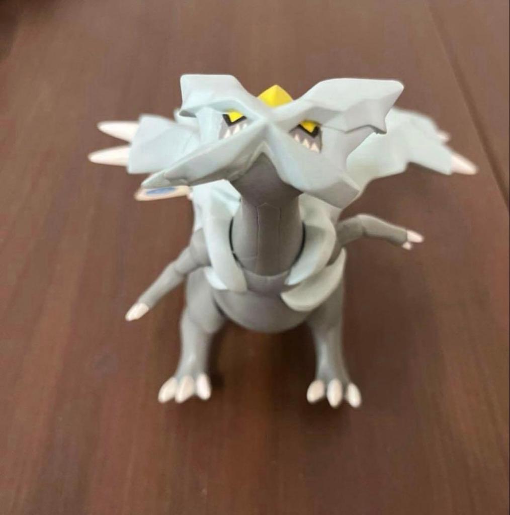[USED] Pokemon soft vinyl figure Kyurem with tag