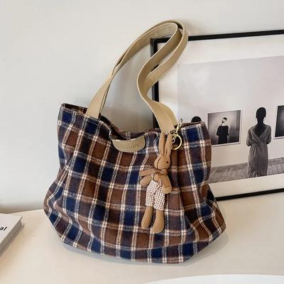 Female Ins Fashion Hundreds of College Students Large-capacity Bag Female Hundreds of Autumn and Winter Tweed Shoulder Bag