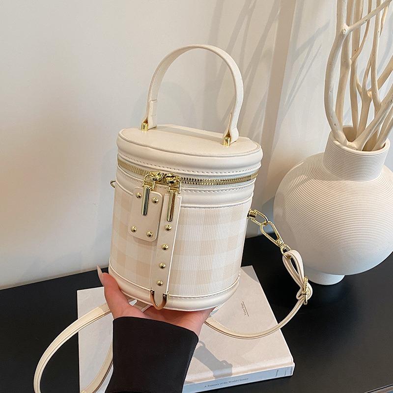 High-end small bag women's new trendy summer versatile fashion shoulder messenger bag portable bucket bag