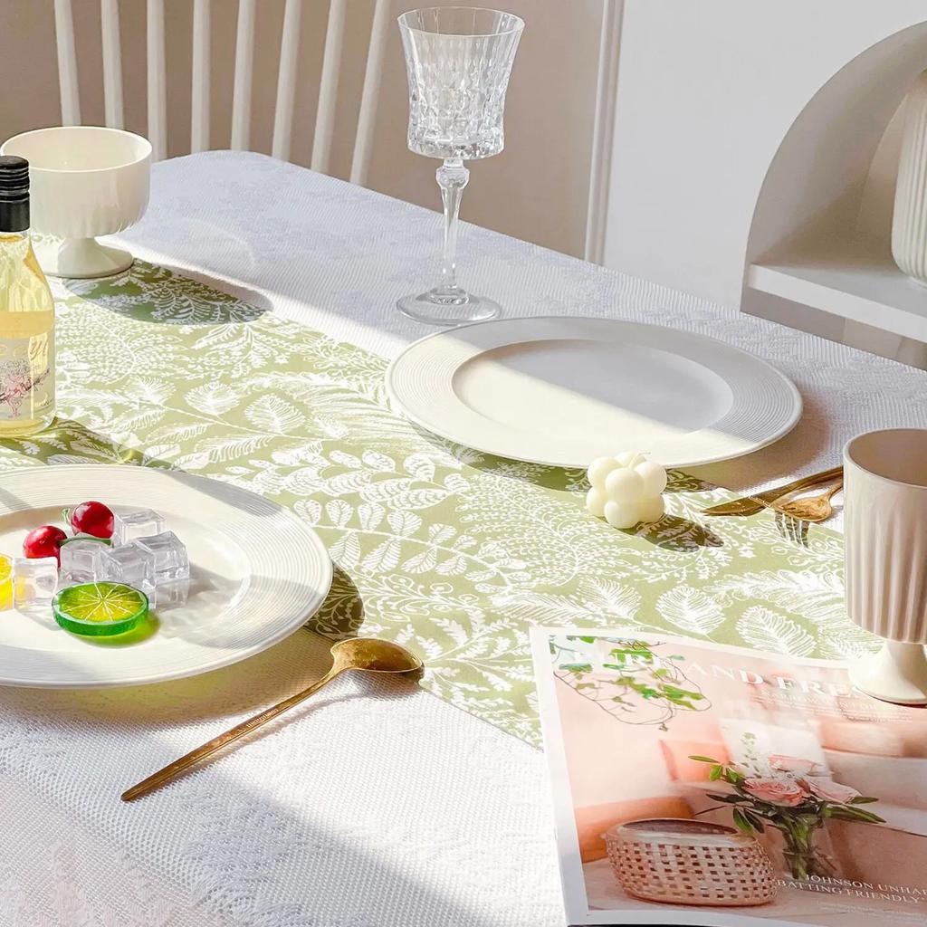 Green Flower Printing Table Runners Coffee Kitchen Dining Table Christmas Wedding Holiday Farmhouse Chic Waterproof Home Decor
