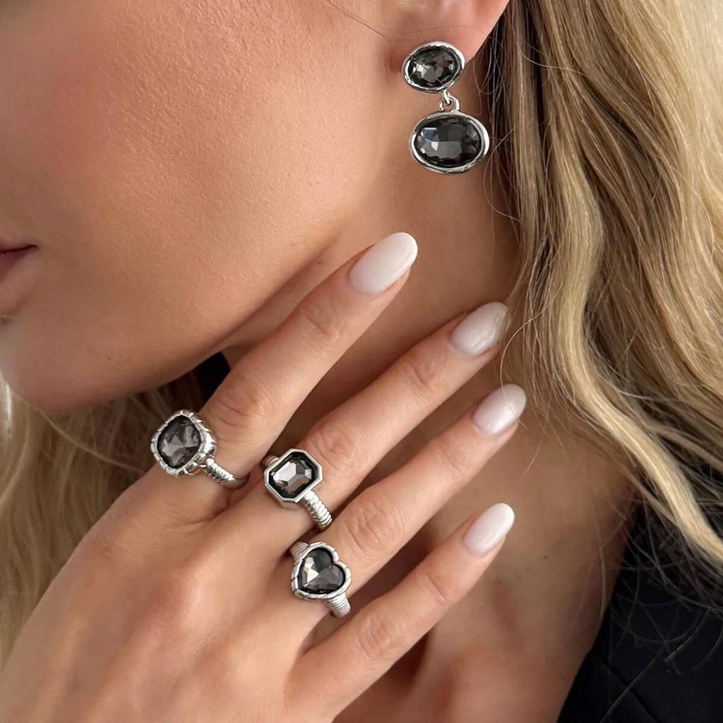 SHIXIN New Trendy Black Acrylic Rhinestone Earrings Open Rings Jewelry Set for Women 2026 New Luxury Accessories Lady Gifts