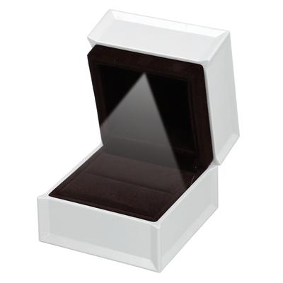 Boîte à bague de fiançailles blanche avec lumière LED Velours Boucles d'oreilles Puces Étui à bague Présentoir de bijoux Rangement