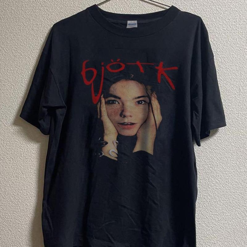 Bjork T Shirt Heavy Cotton Gift for Unisex Women AN47919