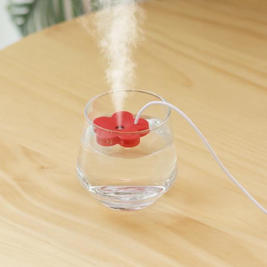 USB Plug-Play Small Humidifier Low Noise Compact Size Portable Mini Essential Oil Diffuser Ultrasonic Aromatherapy Humidifier