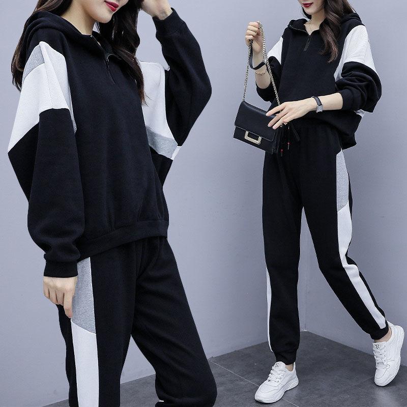 

Women s Slimming and Curvaceous Two-piece Sets for Spring and Early Summer, Trendy and Stylish with Elegant Style. 4XL чорний