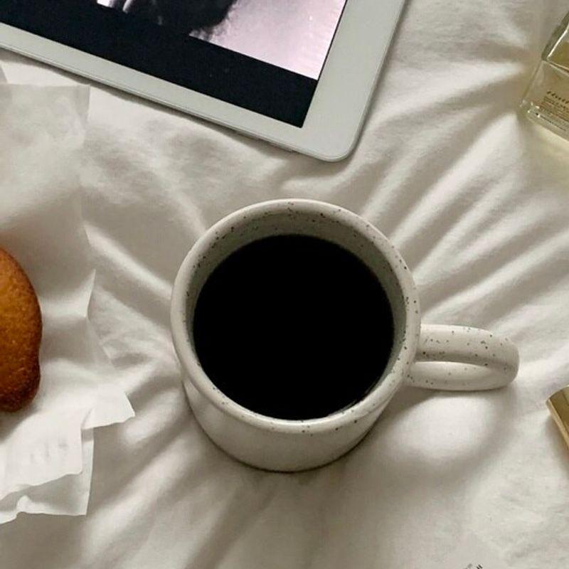 Elegant Table Magnolia Mug (Matte Home Cafe Cup Gift for Newlyweds)