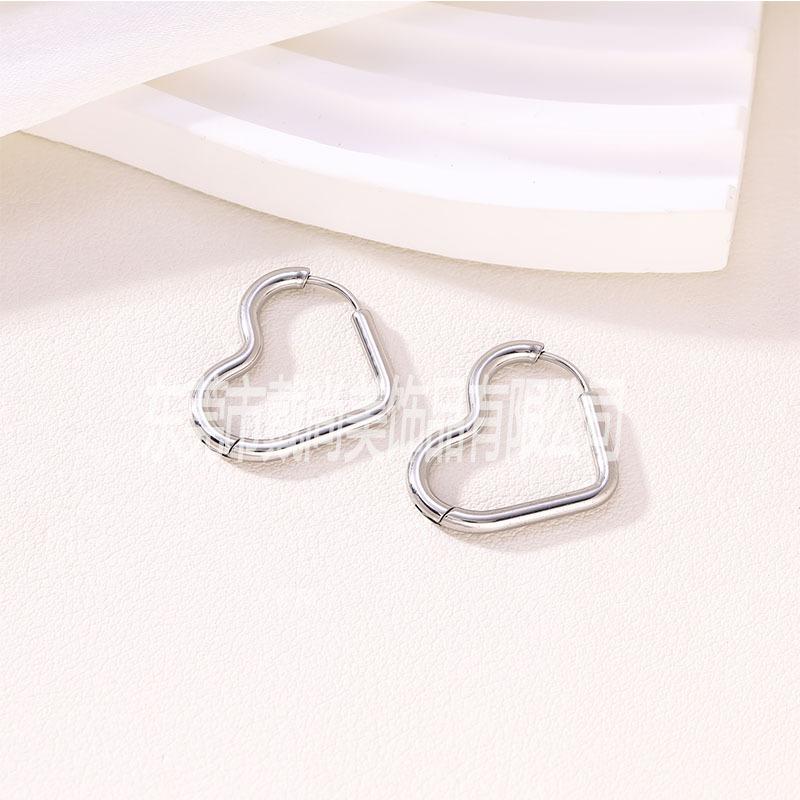 European and American earrings, high-end sense, versatile earrings, fashion trend temperament, niche geometric stainless steel stud earrings