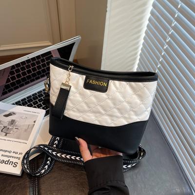 Today's Popular Bags for Women's New Trendy Rhombus Embroidery Thread Shoulder Bag Versatile Atmospheric Messenger Bag Bucket Bag Tide