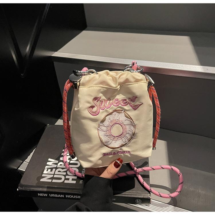 Eco-friendly shopping bag cute cloth bag embroidered flower donut girl handbag oblique span tote bag