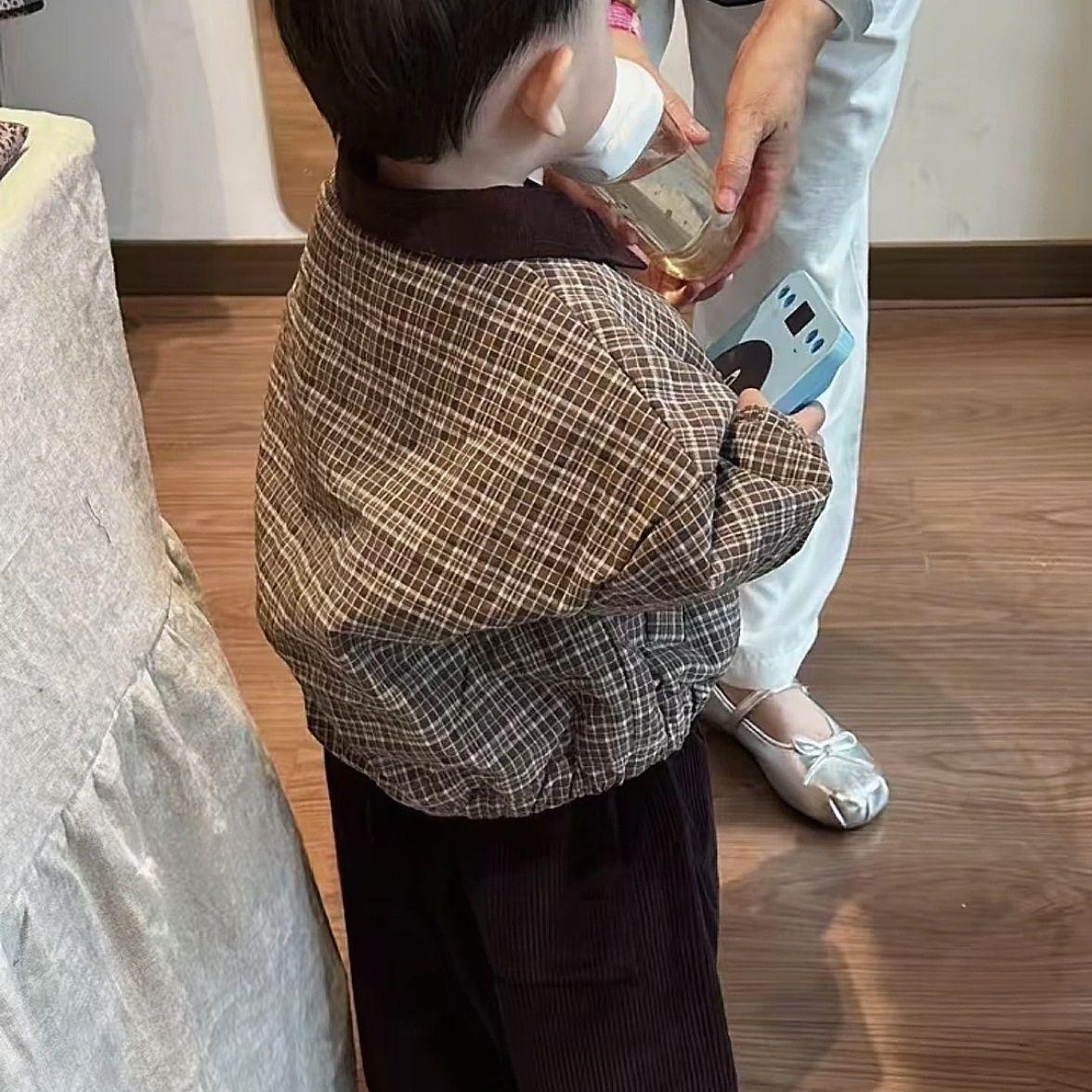 

Korean Kids Retro Plaid Cotton Jacket - 2025 Autumn/Winter Collection: Unisex Turn-Down Collar Coat 140